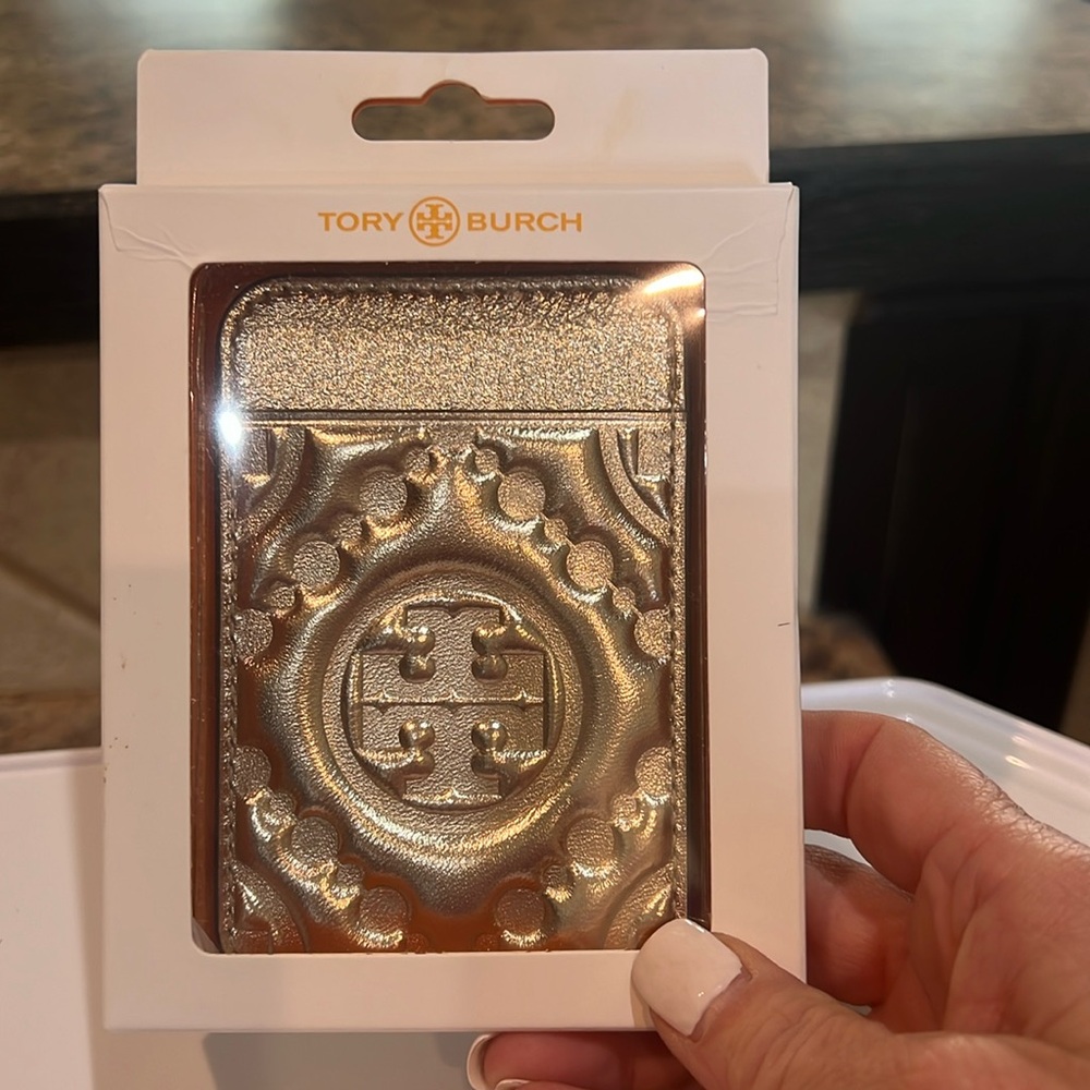NWOT Tory Burch Metallic silver adhesive phone wallet